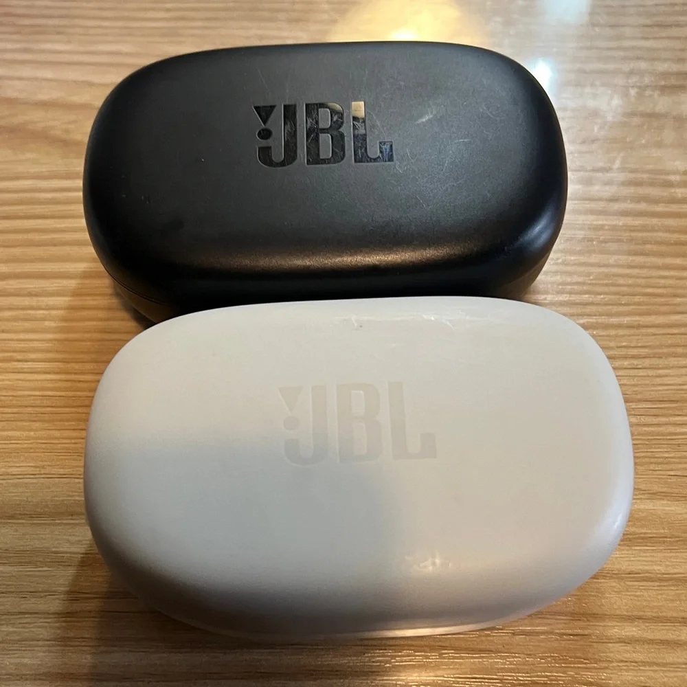 JBL wireless earbuds